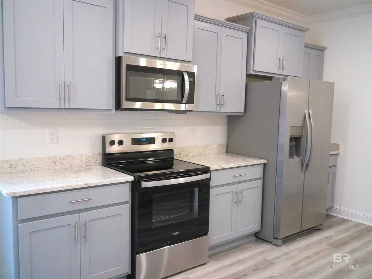 263 Tillage St - Photo 7 of 43