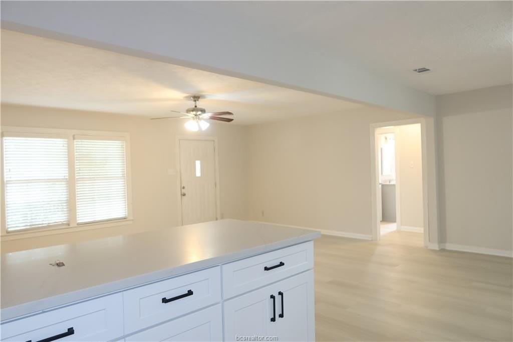 1008 Puryear Dr - Photo 5 of 32