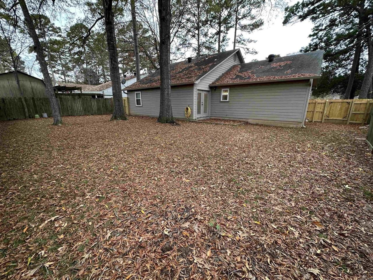 9 Oak Forest Dr - Photo 2 of 21