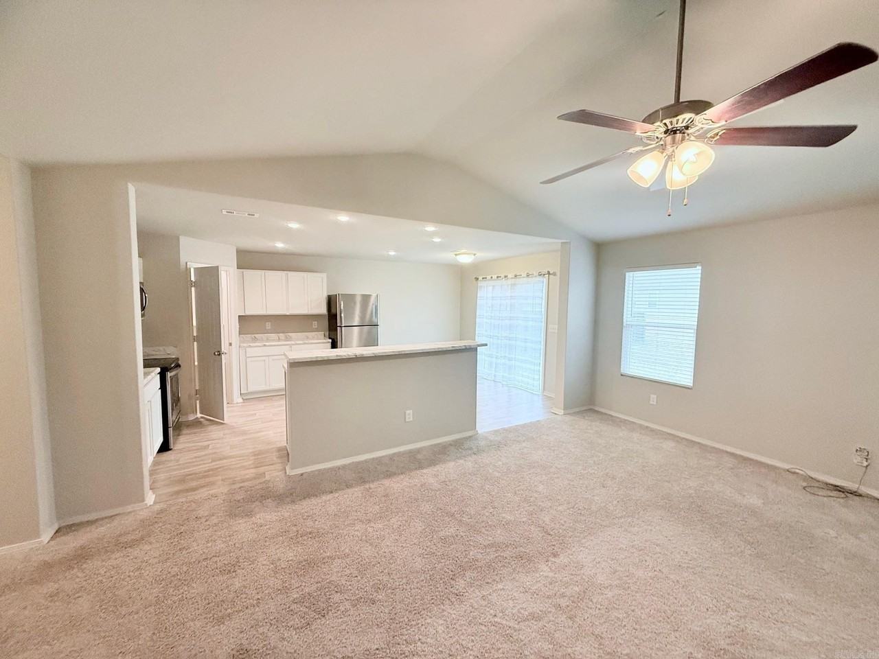 3008 Emerald Park Trl - Photo 2 of 16
