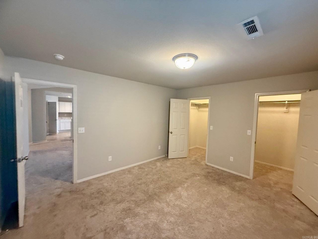 3008 Emerald Park Trl - Photo 7 of 16