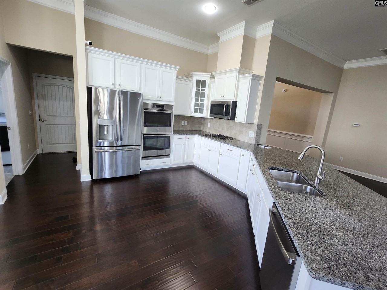 801 Leyland Cypress Ct - Photo 6 of 32