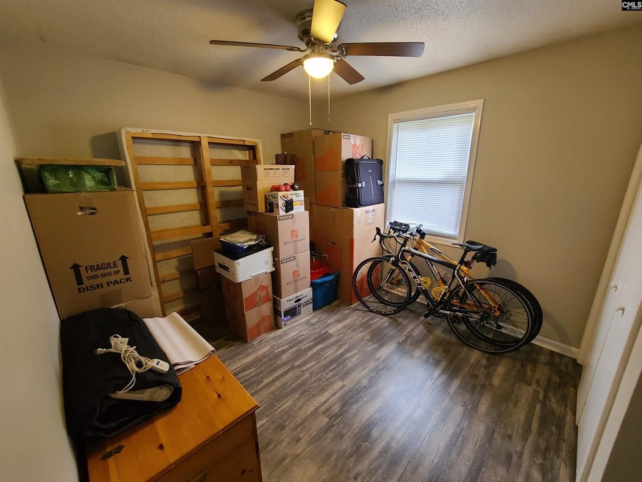 3900 Persimmon St - Photo 6 of 11