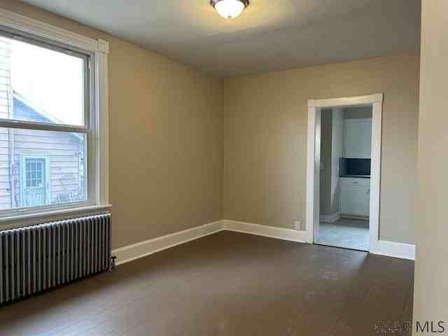 614 Forest Ave - Photo 4 of 10