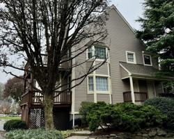 featured image of 1118 Foxboro Drive #1118