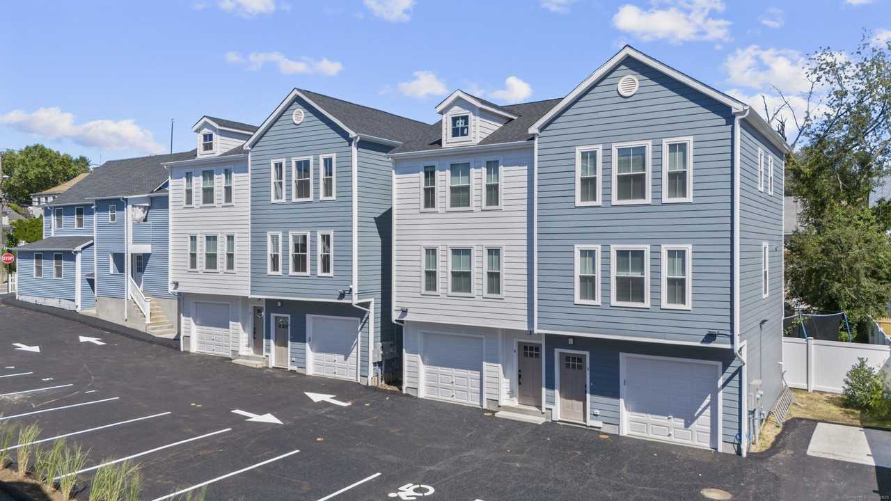 14 Taylor Street #16