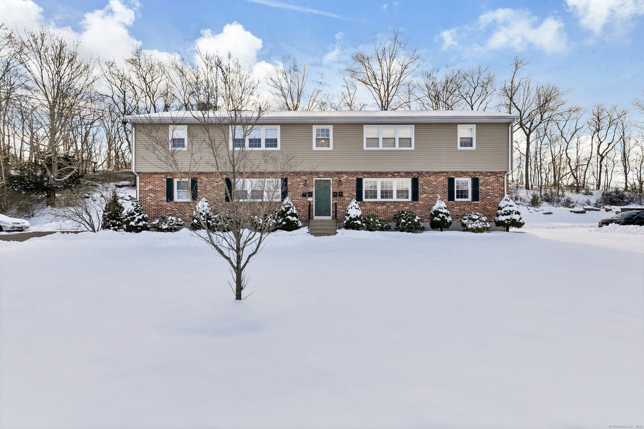 122 North St #4 - Photo 2 of 22