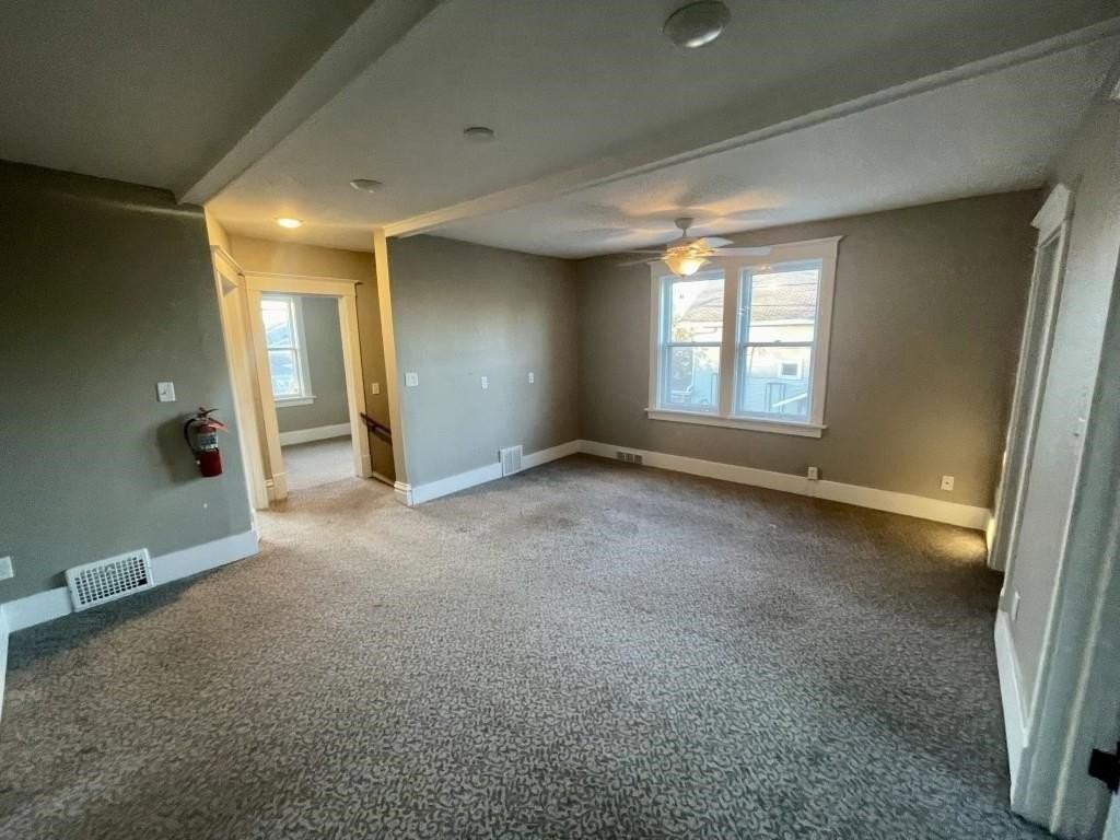 905 N 6th St - Photo 2 of 7