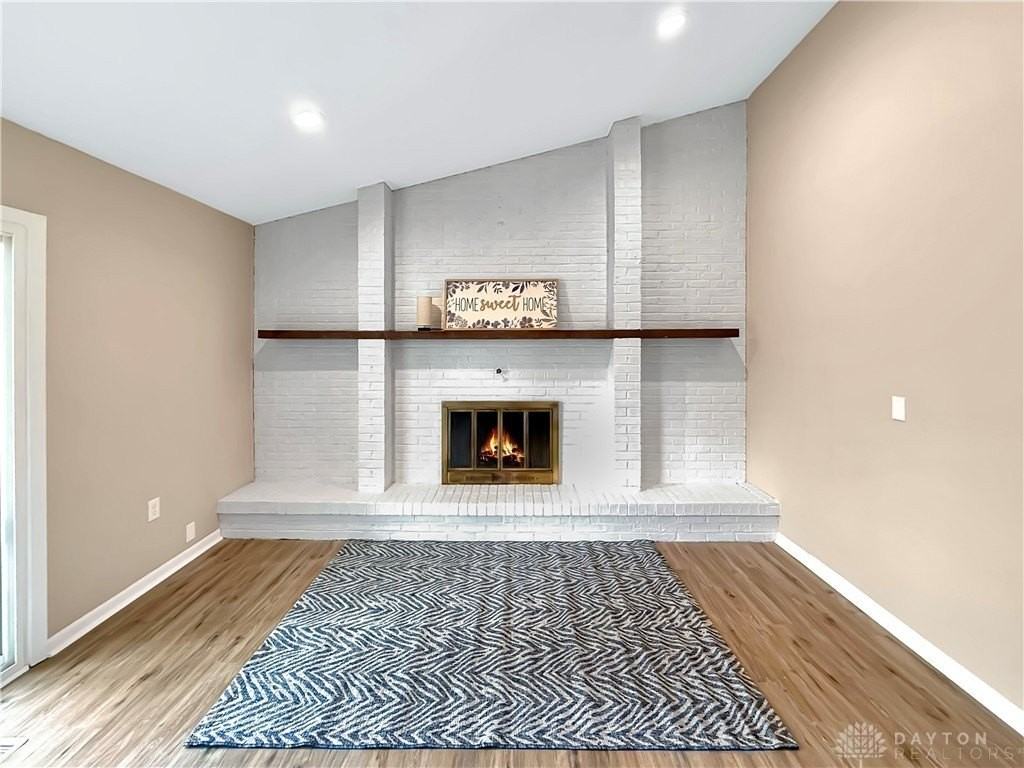 3360 Cortez Dr - Photo 4 of 40