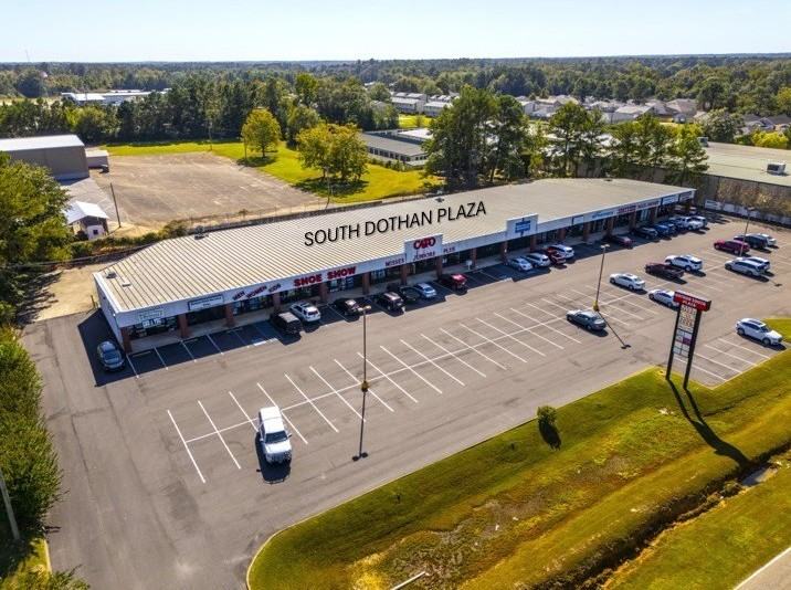 301 W Inez Rd - Photo 2 of 7