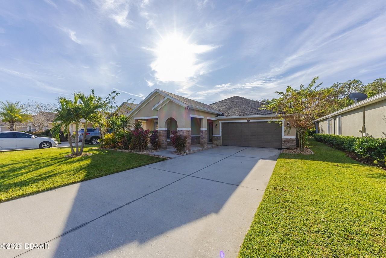 309 Grande Lake Dr - Photo 2 of 27