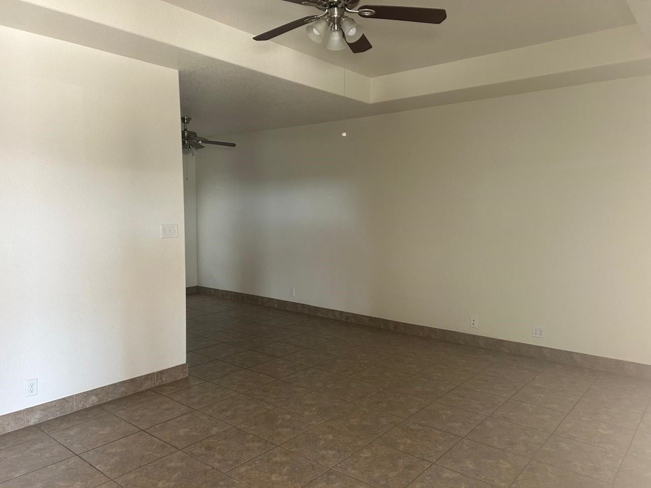 317 Don Martin - Photo 4 of 12