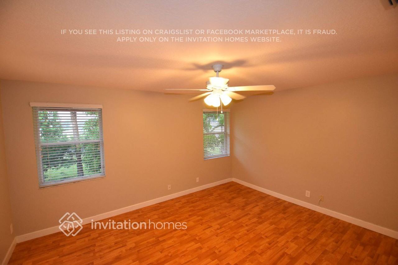 10154 Aqua Vista Way - Photo 6 of 12