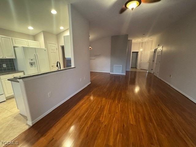 10018 Oakhurst Way - Photo 4 of 40
