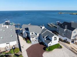 featured image of 1207 Capstan Dr