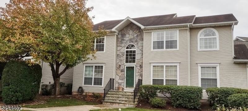 6 Whitehead Rd - Photo 2 of 15