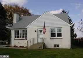 featured image of 144 2nd Avenue