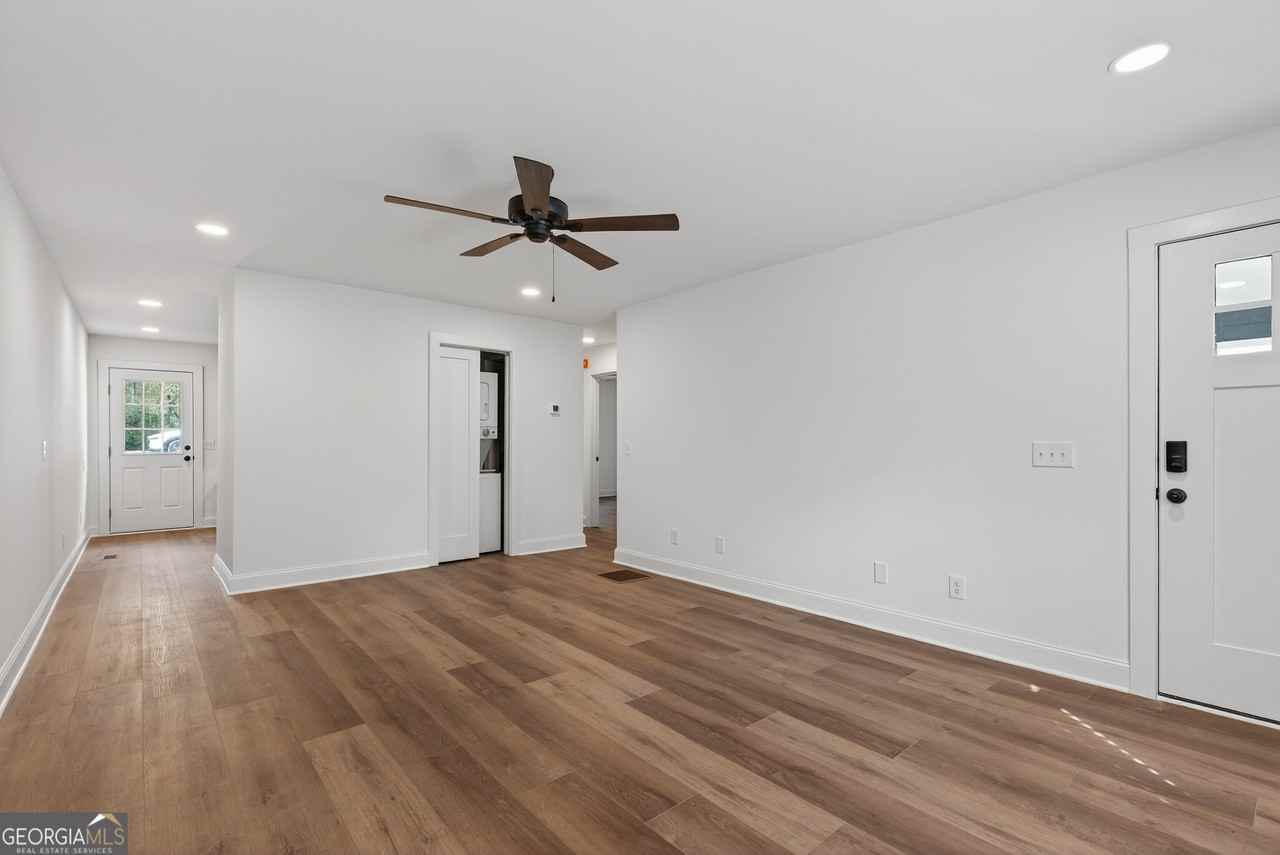 483 Vine Street #A - Photo 6 of 21