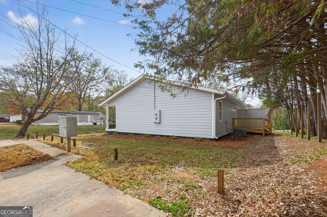 491 Vine Street #A - Photo 2 of 20