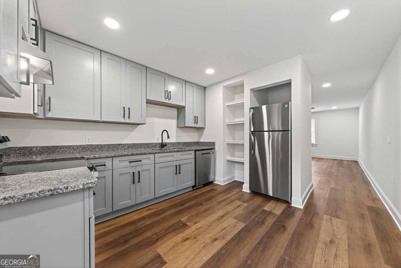 491 Vine Street #A - Photo 7 of 20