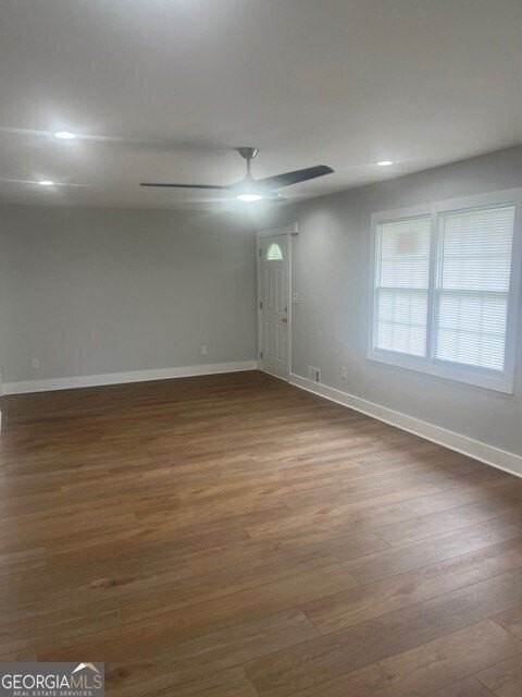 635 Birchwood Ln Sw - Photo 2 of 17