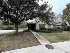 2966 Magazine Drive - Photo 1 of 1