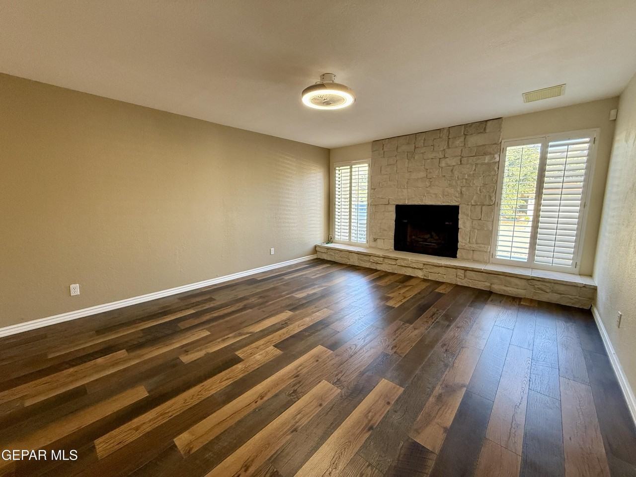 763 Espada Dr Unit D #D - Photo 3 of 34