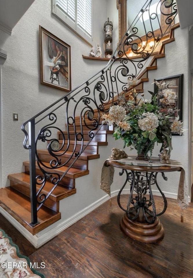 1933 Gus Moran St - Photo 4 of 19