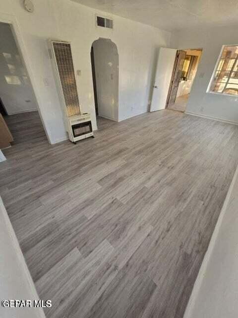 845 Northwest Camp Street - Photo 5 of 6