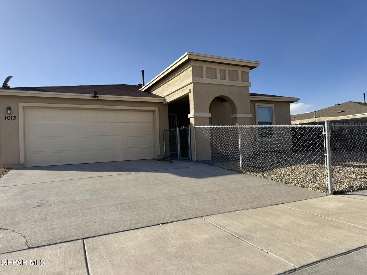 1013 Villa Seca Drive - Photo 2 of 26