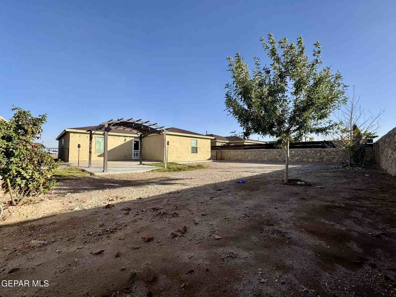 1013 Villa Seca Drive - Photo 4 of 26