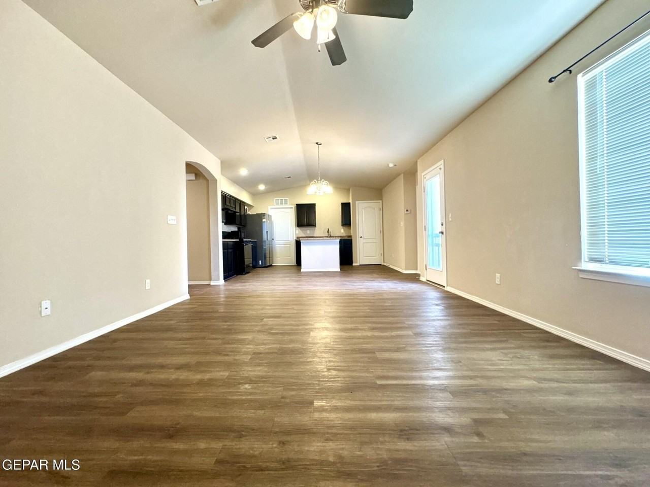 1013 Villa Seca Drive - Photo 7 of 26