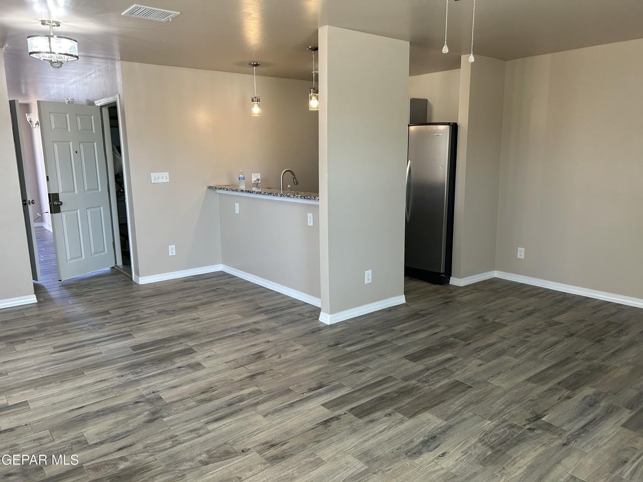 5717 Manila Drive #A - Photo 4 of 18