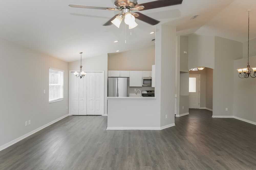 7604 Bristol Park Dr - Photo 4 of 16