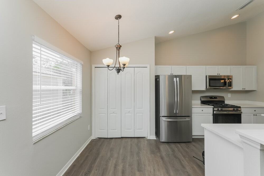 7604 Bristol Park Dr - Photo 6 of 16