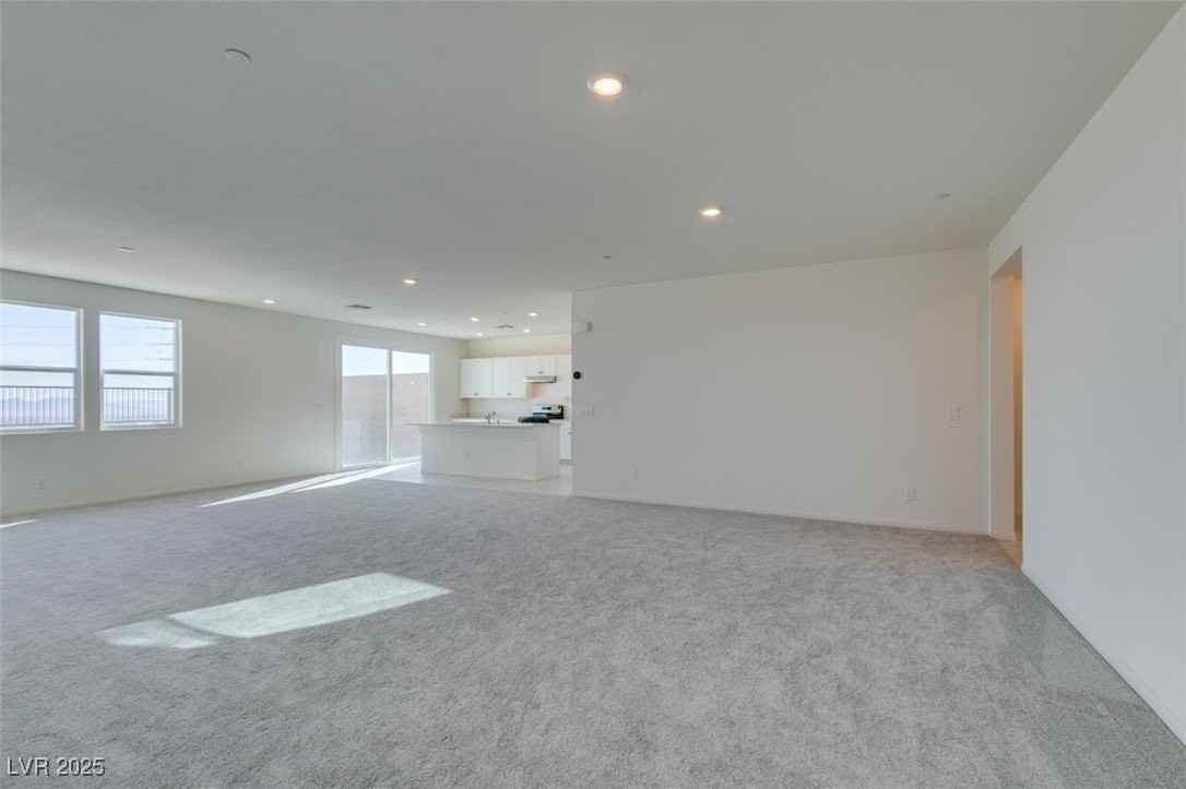 5632 Hill Spire St - Photo 7 of 50