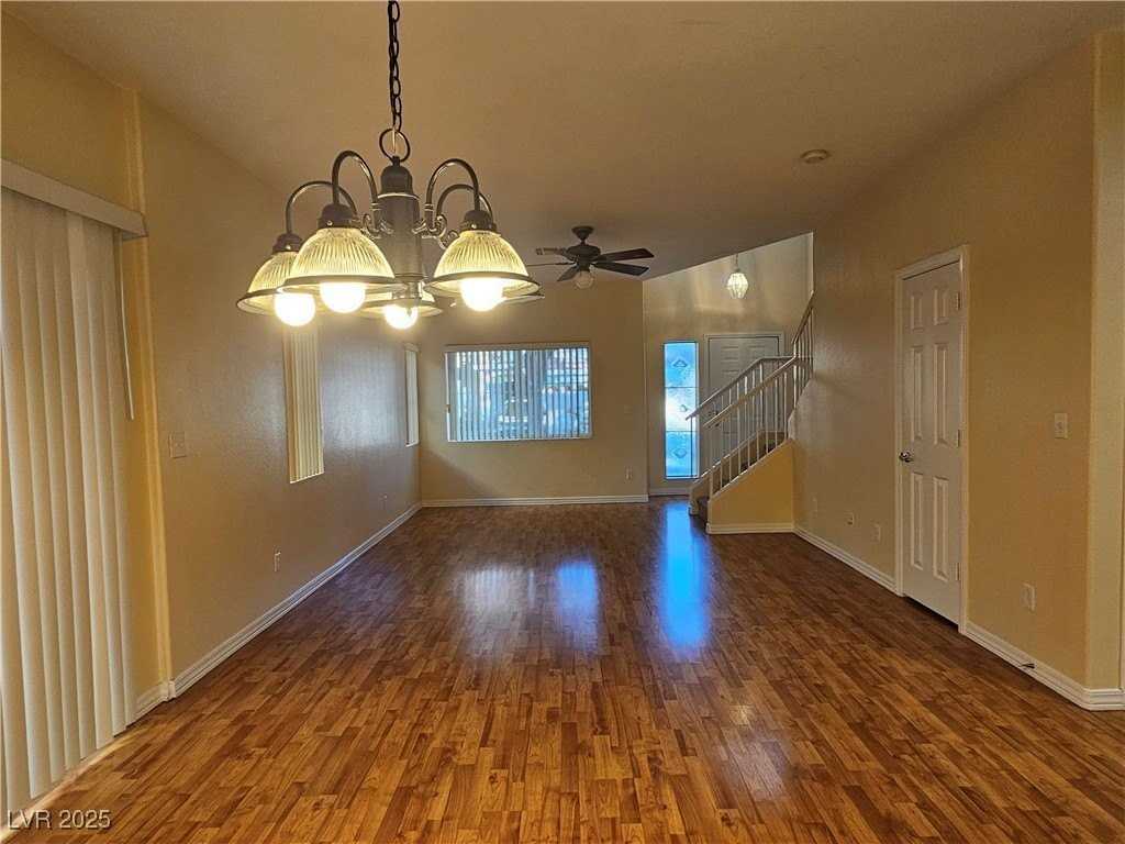 6521 Hillside Brook Avenue - Photo 3 of 27