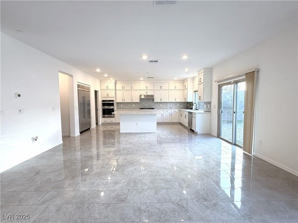 8415 Iron Heart Lane - Photo 6 of 42