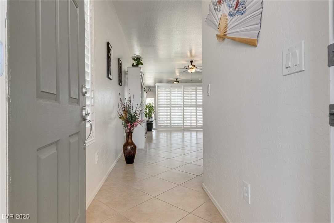 7709 Island Rail Dr - Photo 5 of 29