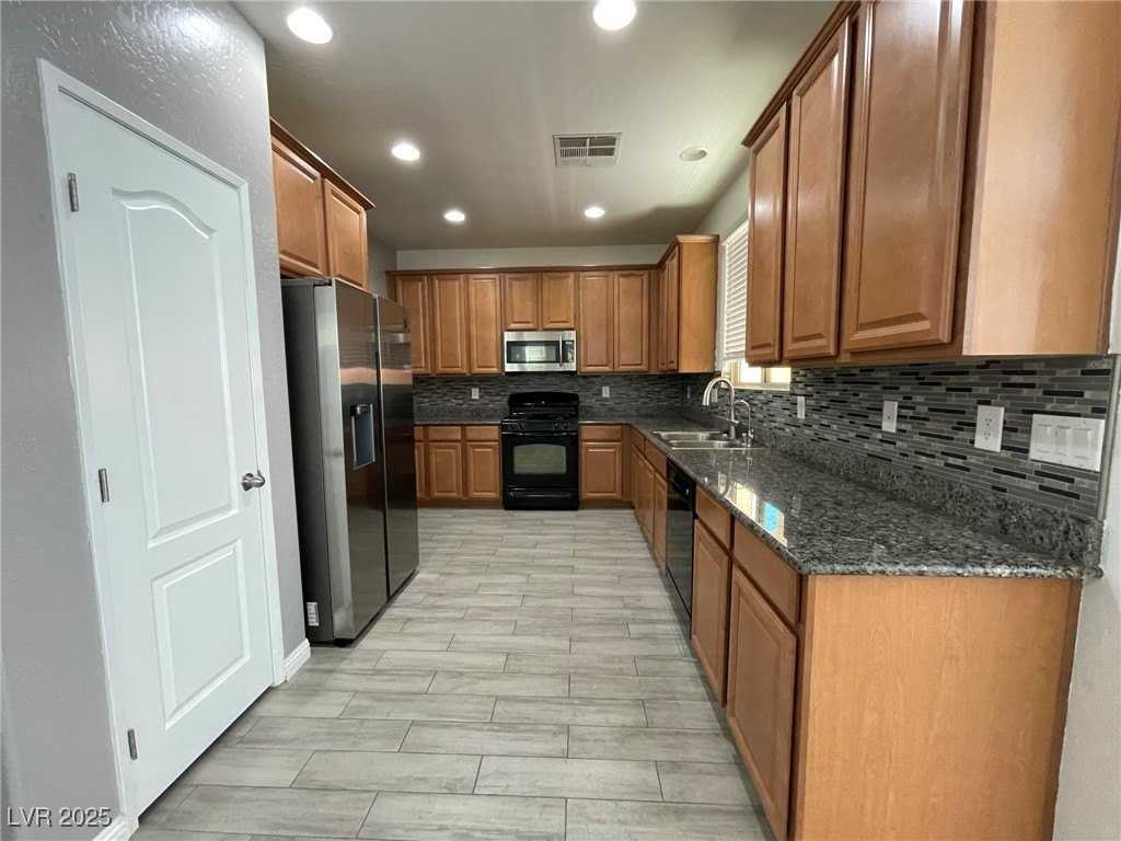 7727 Peaceful Trellis Dr - Photo 5 of 28