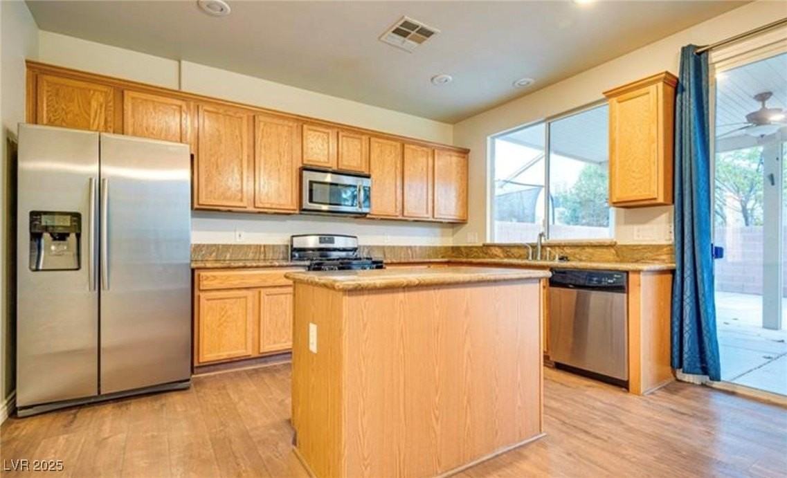 6044 Fair Valley St - Photo 7 of 15