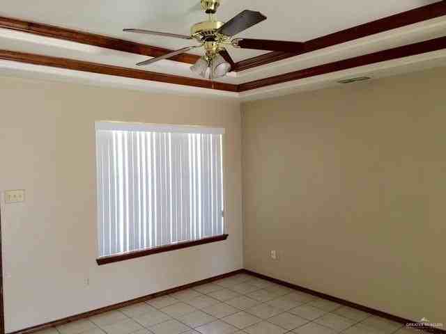 1307 N Sal St - Photo 6 of 17