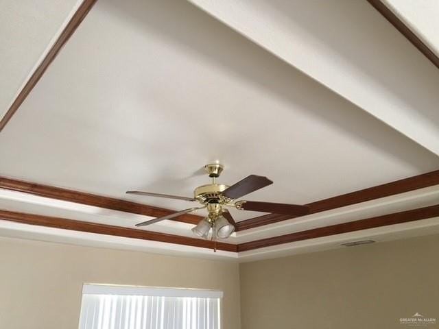 1307 N Sal St - Photo 7 of 17