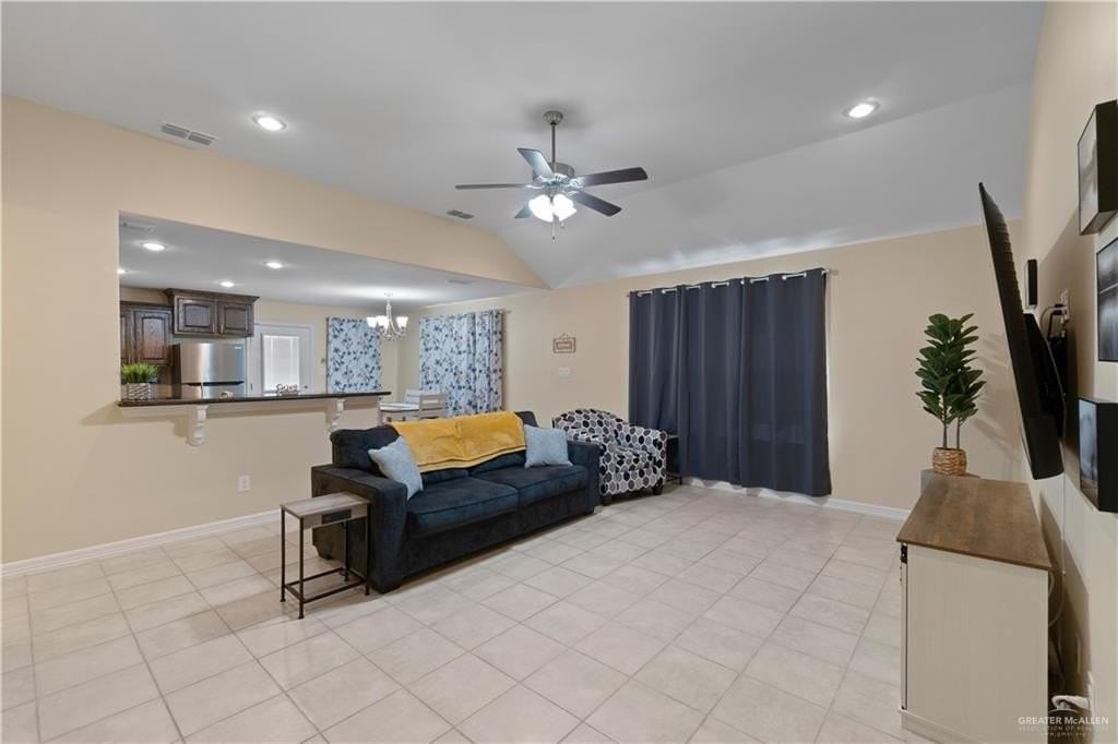 2308 Rocky Mountain Ave - Photo 3 of 21