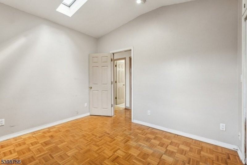 374 Boyden Ave #3 - Photo 6 of 17