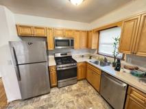 910 Randolph Ave - Photo 1 of 1