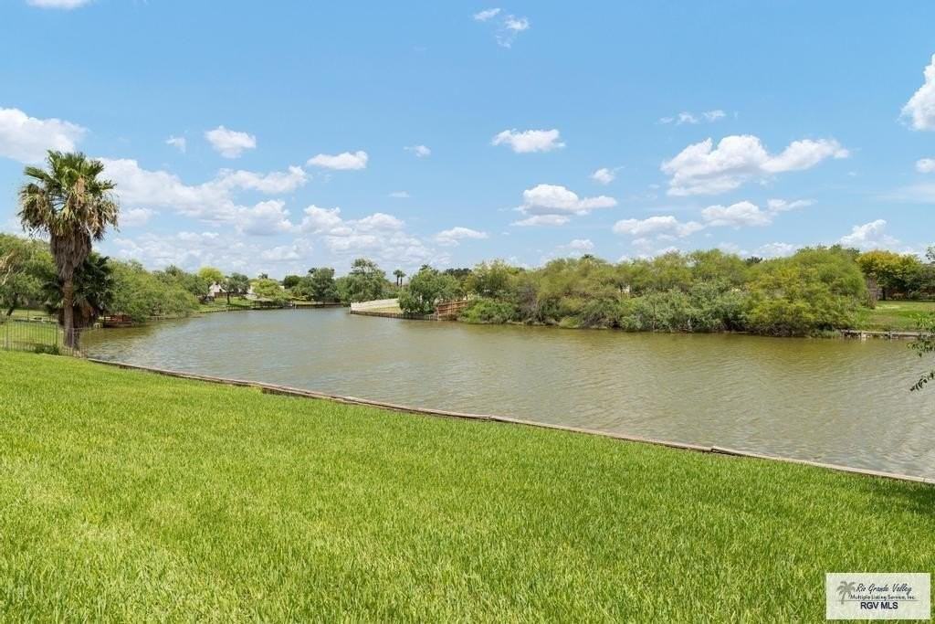 5411 Wilderness Dr - Photo 4 of 33