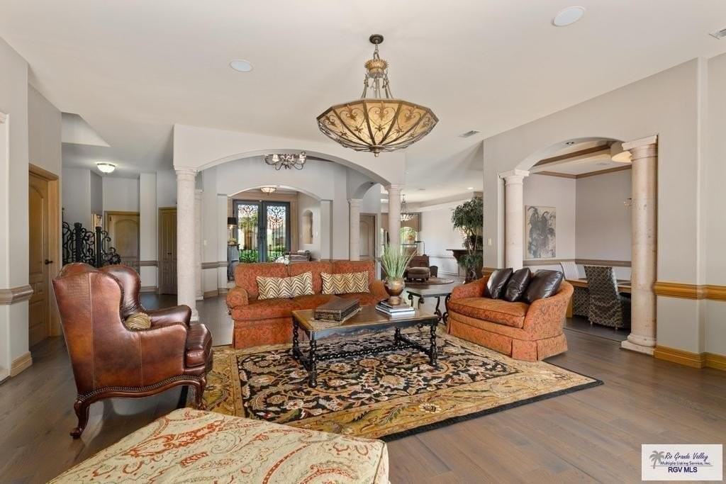 5411 Wilderness Dr - Photo 6 of 33