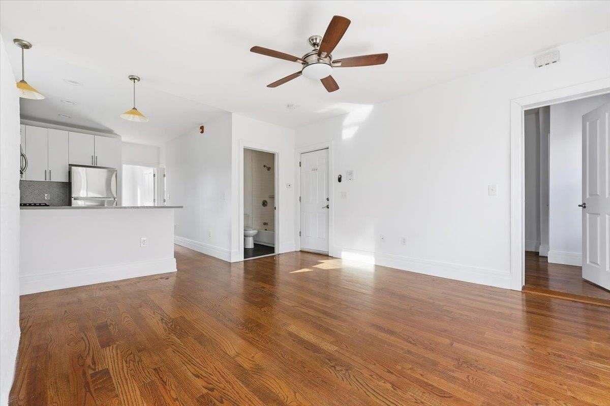 76 Bowers St #3 - Photo 6 of 22