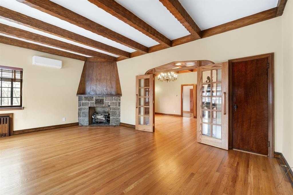 2314 Palisade Avenue